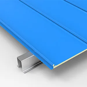 Colocar el panel sándwich en su posición