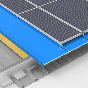 Colocar el panel fotovoltaico sobre los clips